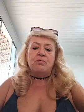 Belladama61 online show from July 2026 11:18:02 AM