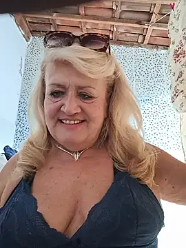 Belladama61 online show from July 2026 10:23:02 AM
