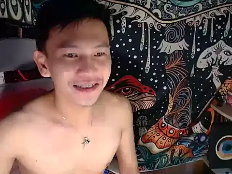 Snapshot of RalfAsian25 chatting on May 2026 09:29:02 AM RalfAsian25 online show from May 2026 09:29:02 AM