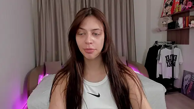 Daria Promise online show from October 2025 09:37:01 PM
