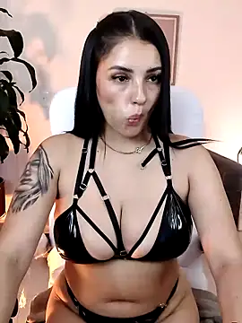 Julieta92  online show from March 2026 08:41:02 PM