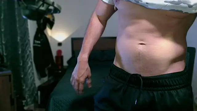 Snapshot of jacobmuscle4u chatting on September 2025 11:29:02 PM jacobmuscle4u online show from September 2025 11:29:02 PM