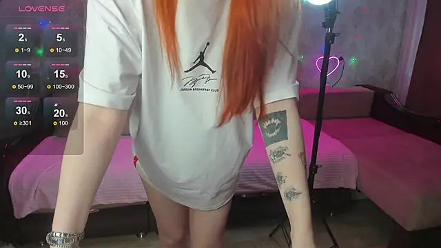 Molly Kitty online show from September 2025 02:36:01 AM