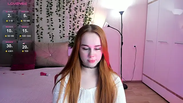 Snapshot of Molly_Kitty chatting on November 2025 03:43:01 AM Molly Kitty online show from November 2025 03:43:01 AM