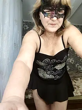 AliceGold5231 online show from October 2025 05:42:01 AM