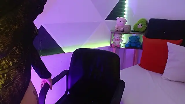 Snapshot of SamantaSweett_ chatting on January 2026 12:44:02 PM SamantaSweett online show from January 2026 12:44:02 PM