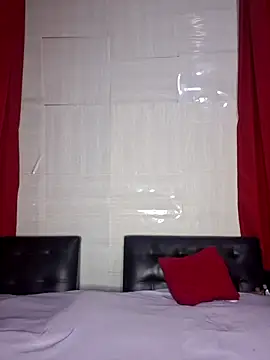 Snapshot of floresblancas chatting on November 2025 10:31:01 AM floresblancas online show from November 2025 10:31:01 AM