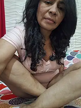 Snapshot of floresblancas chatting on June 2026 04:27:01 PM floresblancas online show from June 2026 04:27:01 PM