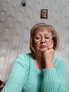 AlikaSwan5821 online show from October 2025 01:31:01 PM