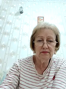 AlikaSwan5821 online show from November 2025 08:36:02 PM