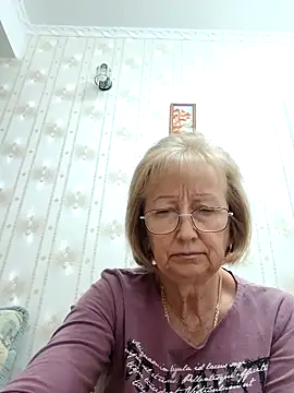 AlikaSwan5821 online show from October 2025 01:23:02 PM
