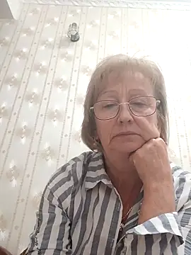 AlikaSwan5821 online show from September 2025 06:36:02 PM