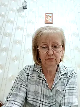 AlikaSwan5821 online show from November 2025 08:34:01 PM