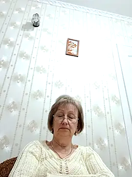 AlikaSwan5821 online show from November 2025 07:58:01 PM