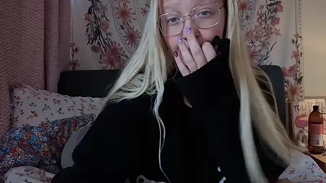 Daisyxoxo  online show from March 2026 09:50:01 AM