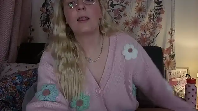 Daisyxoxo  online show from February 2026 09:42:02 AM