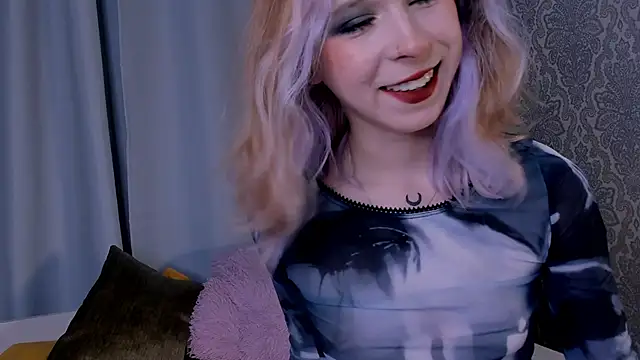 Snapshot of MiSeki chatting on November 2025 11:42:01 PM MiSeki online show from November 2025 11:42:01 PM