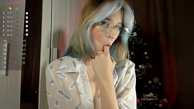 MiSeki online show from December 2025 03:50:01 AM