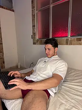 Snapshot of max_valiant1 chatting on November 2025 08:57:02 PM max valiant1 online show from November 2025 08:57:02 PM