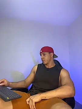 Snapshot of max_valiant1 chatting on February 2026 04:37:02 AM max valiant1 online show from February 2026 04:37:02 AM