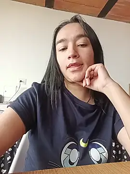 Williams Hera online show from November 2025 06:33:01 PM