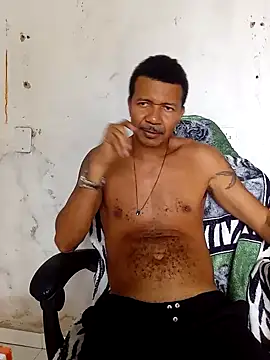 moreno25centimetro online show from April 2026 06:21:01 PM