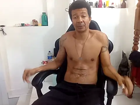 moreno25centimetro online show from October 2025 01:30:01 PM