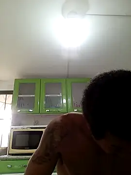 moreno25centimetro online show from November 2025 12:50:02 PM