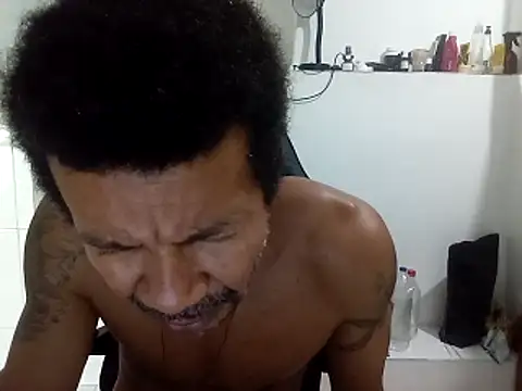 moreno25centimetro online show from November 2025 02:49:01 AM