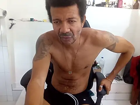 moreno25centimetro online show from October 2025 03:21:02 PM