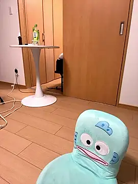 juri20cm online show from October 2025 03:56:02 PM