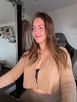 MikssMolly online show from October 2025 03:41:01 AM