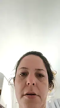 Snapshot of bibi_perigoBr chatting on September 2025 07:45:01 PM bibi perigoBr online show from September 2025 07:45:01 PM
