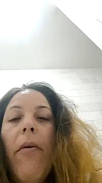 Snapshot of bibi_perigoBr chatting on October 2025 02:24:01 AM bibi perigoBr online show from October 2025 02:24:01 AM