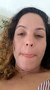 Snapshot of bibi_perigoBr chatting on September 2025 03:56:01 PM bibi perigoBr online show from September 2025 03:56:01 PM