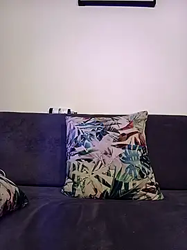 Enzo-wolf33 online show from October 2025 12:11:02 AM