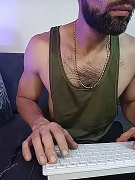 Enzo-wolf33 online show from May 2026 12:10:02 AM