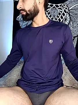 Enzo-wolf33 online show from September 2025 11:40:01 PM