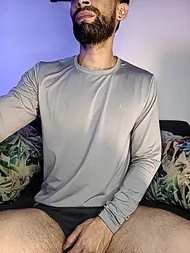 Enzo-wolf33 online show from October 2025 12:23:02 AM