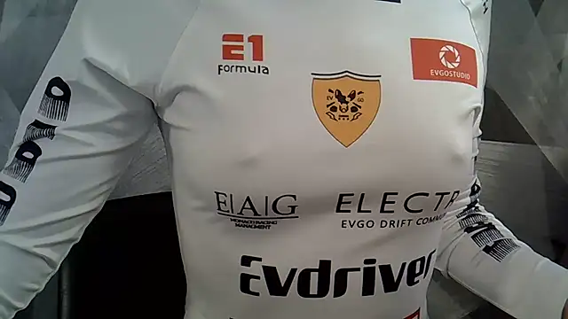 BritneyXKittensx online show from November 2025 04:17:01 AM