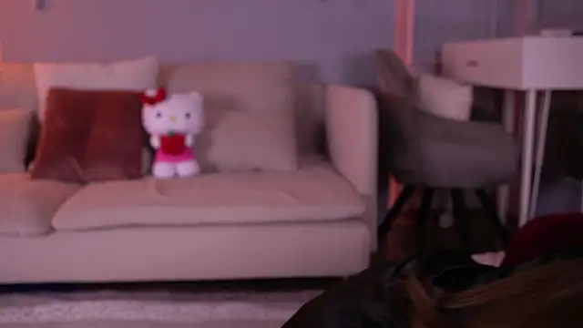 MillaSerene online show from April 2026 05:41:01 AM