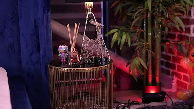 MillaSerene online show from December 2025 06:24:01 AM