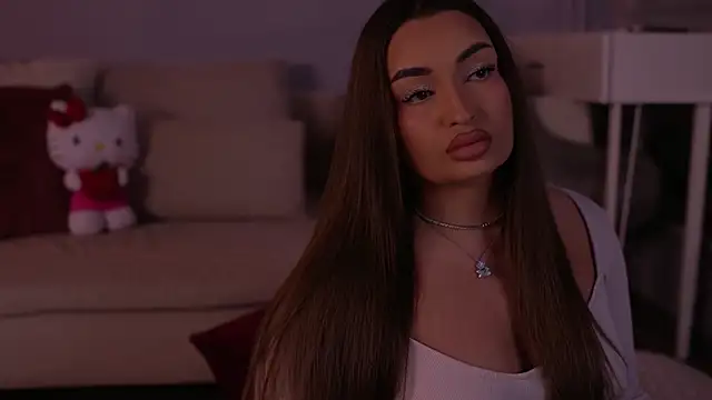 MillaSerene online show from April 2026 05:33:02 AM