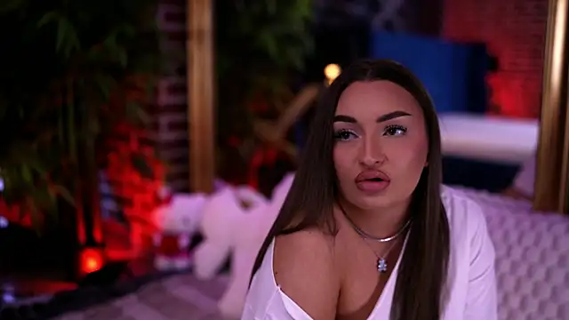 MillaSerene online show from March 2026 06:02:01 AM