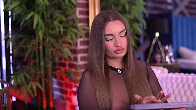 MillaSerene online show from January 2026 06:39:02 AM