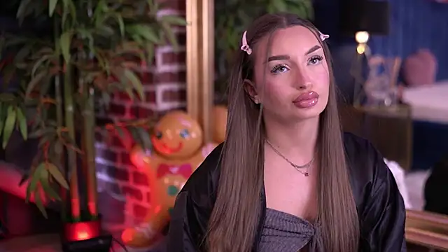 MillaSerene online show from December 2025 07:32:01 AM