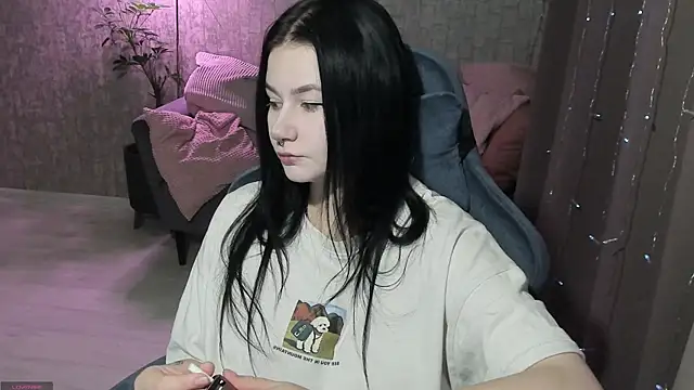 AlinaGreeeen online show from October 2025 03:22:01 AM