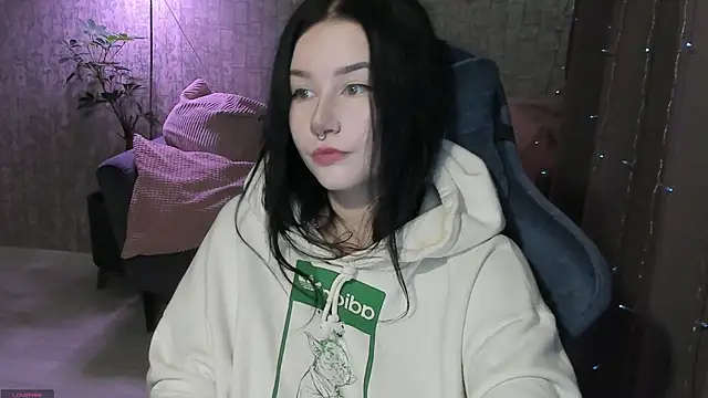 AlinaGreeeen online show from September 2025 04:52:01 AM