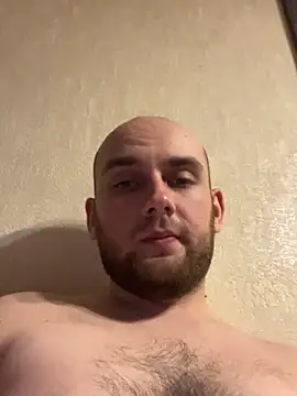 LuckyGirlfriends online show from April 2026 05:58:02 PM