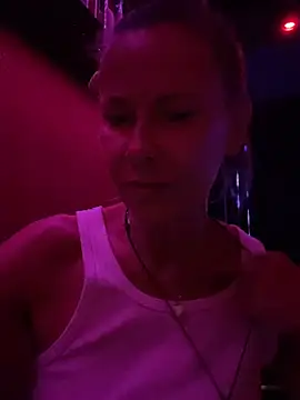 blondi2077 online show from July 2026 08:27:01 PM